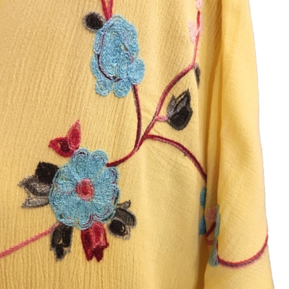 WOMENS LIV Los Angeles yellow floral boho embroidered tie button up top size M. - Picture 8 of 16